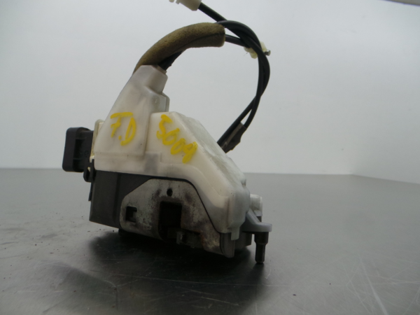 Fechadura / fecho porta frente direito PEUGEOT 5008 I (0U_, 0E_) Imagem-1