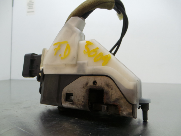 Fechadura / fecho porta frente direito PEUGEOT 5008 I (0U_, 0E_) Imagem-2