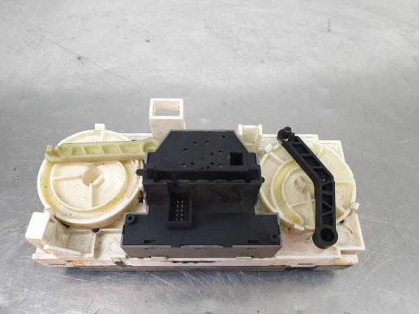 Mando climatizador OPEL Astra G Sedan (F69_) Imagem-1