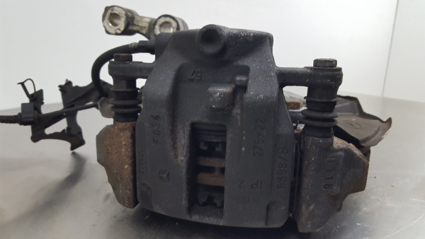 Pinça travão / maxila de travão frente esquerda MERCEDES-BENZ Classe A (W169)