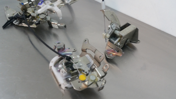 Fechadura / fecho porta trás direito RENAULT Kangoo (KW0/1_) Imagem-1