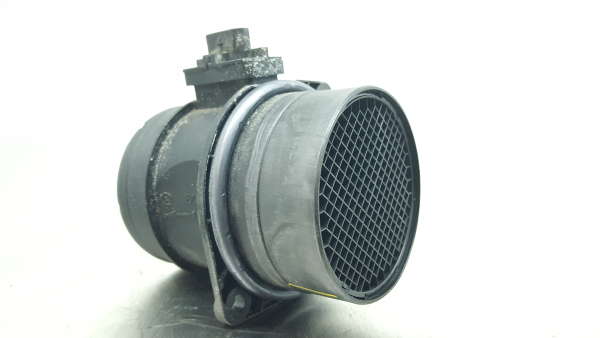 Mass Air Flow Sensor (MAF) VOLKSWAGEN Passat Variant (365)