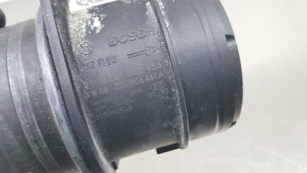 Mass Air Flow Sensor (MAF) VOLKSWAGEN Passat Variant (365) Imagem-3