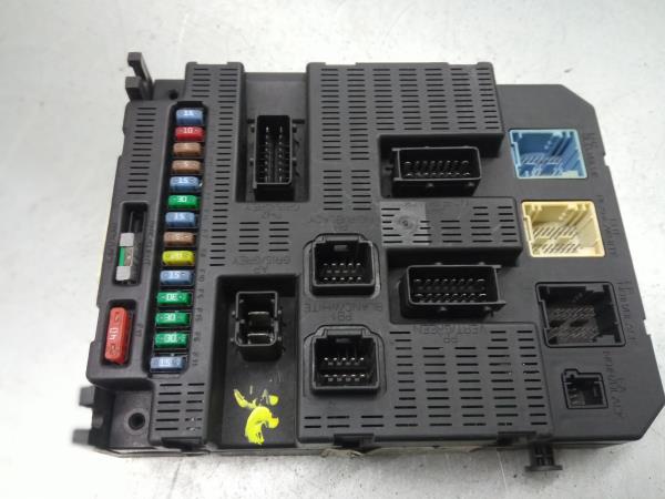 Caixa fusíveis / SAM / BSI PEUGEOT 207 (WA_, WC_) Imagem-1