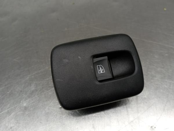 Right Front window control SMART ForFour (453)
