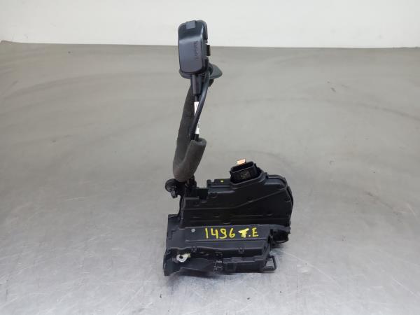 Cerradura / cierre puerta delantero izquierdo SMART ForFour (453)