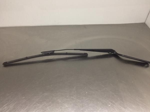 Brazo de limpiaparabrisas delantero izquierdo SMART ForFour (453)