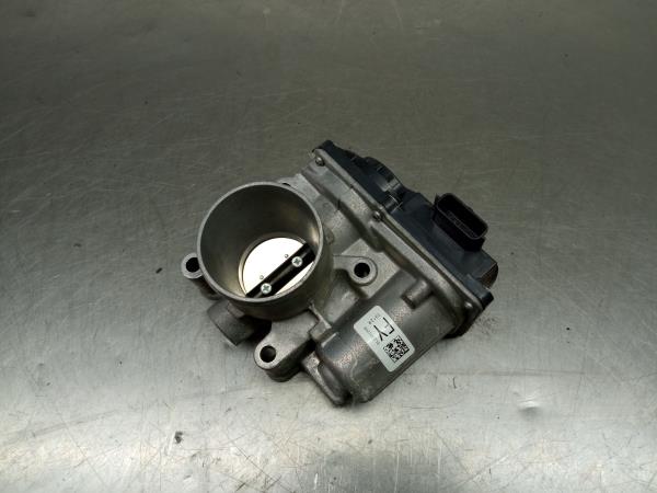 Boîtiers papillon SMART ForFour (453)