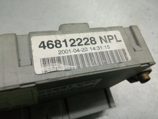 Caixa fusíveis / SAM / BSI FIAT Doblo Combi (119_, 223_) Imagem-3