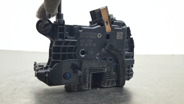 Cerradura / cierre puerta delantero derecho SMART ForFour (453)