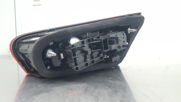 Feu de coffre Gauche AUDI A3 (8V1, 8VK) Imagem-1