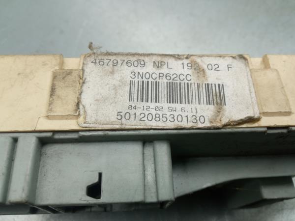 Caixa fusíveis / SAM / BSI FIAT Stilo (192_) Imagem-3