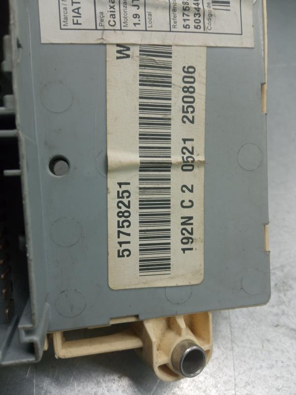 Caixa fusíveis / SAM / BSI FIAT Stilo (192_) Imagem-3