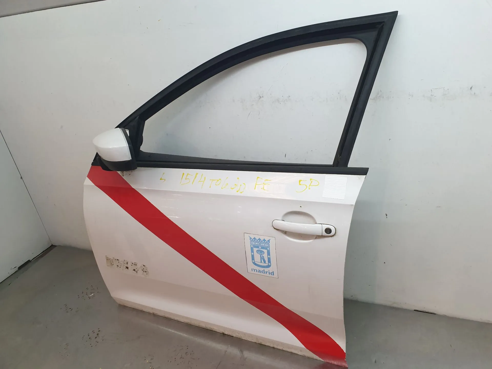 Porta anteriore sinistra SEAT Toledo IV (KG3) Imagem-2
