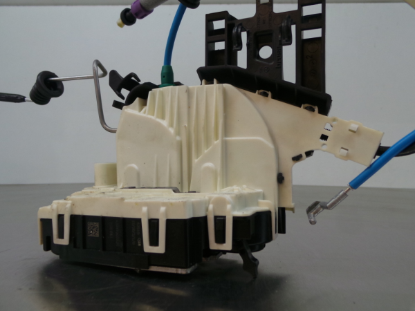 Cerradura / cierre puerta trasera derecha MERCEDES-BENZ Classe A (W176) Imagem-2