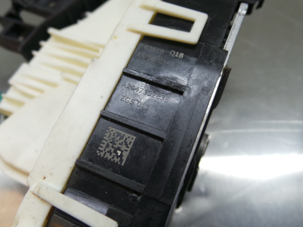 Cerradura / cierre puerta trasera derecha MERCEDES-BENZ Classe A (W176) Imagem-3