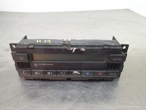 Commande chauffage VOLKSWAGEN Bora (1J2)