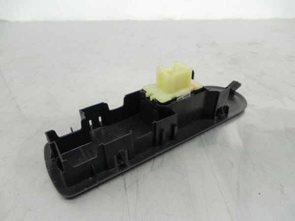 Mando / interruptor elevalunas delantero derecho RENAULT Captur (J5_) Imagem-1