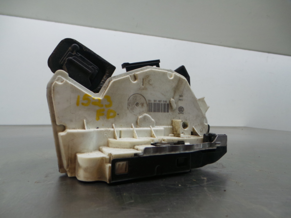 Fechadura / fecho porta frente direito SEAT Leon (5F1)