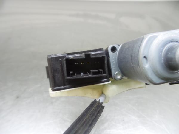 Lève-vitre arrière Droite VOLKSWAGEN Polo (AW1) Imagem-2