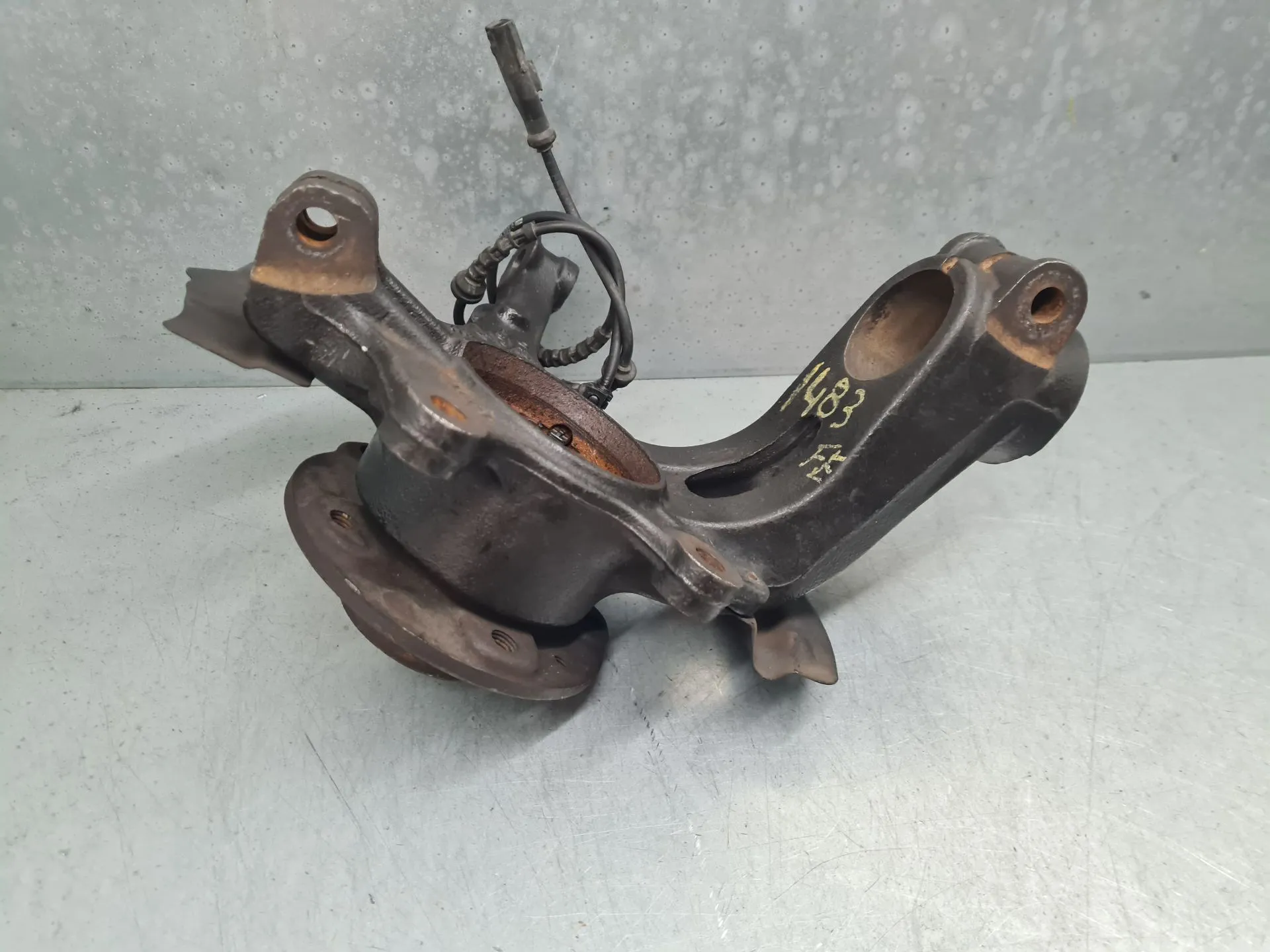 Fusello anteriore sinistro RENAULT Megane IV (B9A/M_) Imagem-1