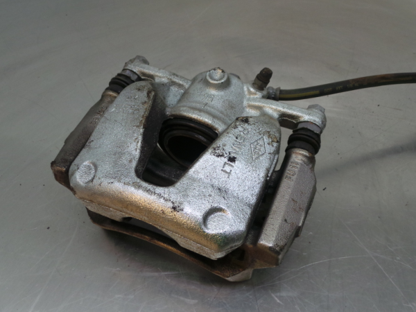 Pinça travão / maxila de travão frente esquerda RENAULT Megane IV (B9A/M_)