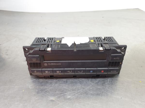 Climate control VOLKSWAGEN Golf IV (1J1)