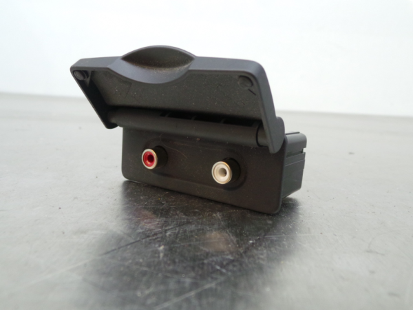 Módulo USB / AUX / IPOD RENAULT Megane III Coupé (DZ0/1_) Imagem-1