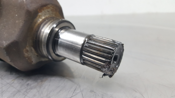 Semiasse anteriore sinistro PEUGEOT 3008 I (0U_) Imagem-1