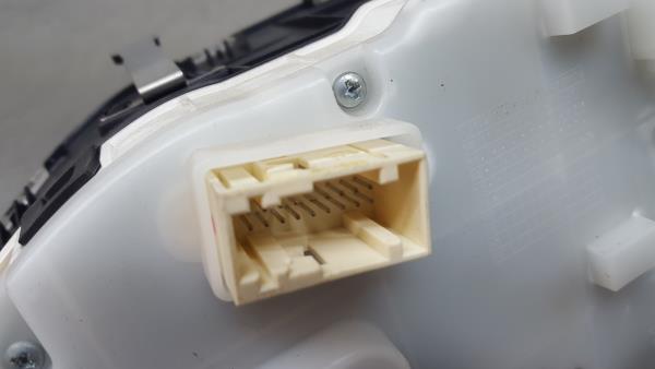 Instrument cluster PEUGEOT 208 Imagem-5