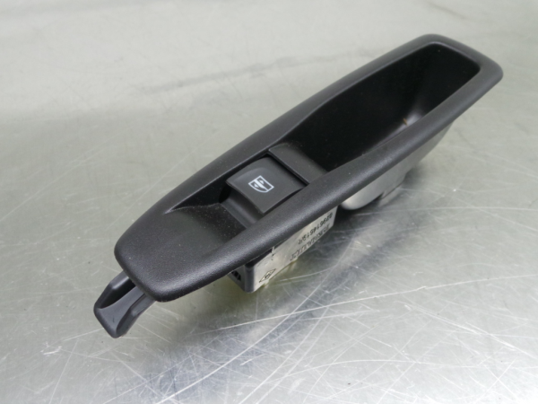 Left Rear window control RENAULT Captur (J5_) Imagem-1