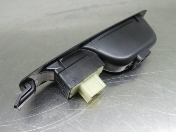 Left Rear window control RENAULT Captur (J5_) Imagem-2