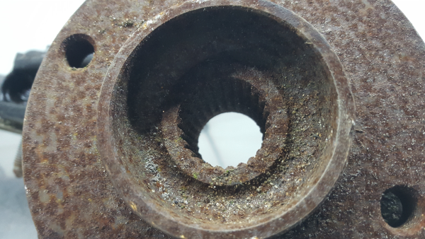 Manga de eixo frente esquerda PEUGEOT 3008 I (0U_) Imagem-1