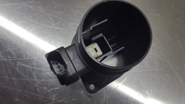 Débitmètre d'air massique (MAF) VOLKSWAGEN Golf VI (5K1) Imagem-5