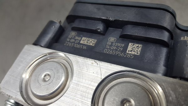 ABS RENAULT Captur (J5_) Imagem-2