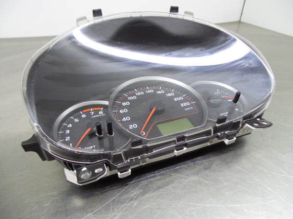 Quadrante / painel de instrumentos TOYOTA Yaris (_P13_) Imagem-2