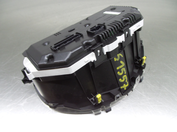 Quadrante / painel de instrumentos TOYOTA Yaris (_P13_) Imagem-5