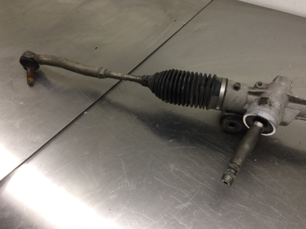 Steering box TOYOTA Yaris (_P13_) Imagem-2