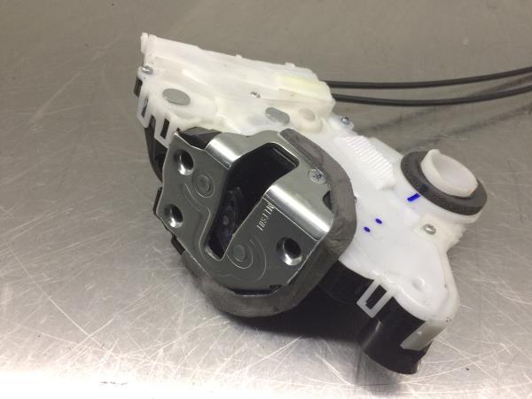 Cerradura / cierre puerta delantero derecho TOYOTA Yaris (_P13_) Imagem-1