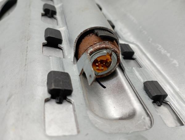 Airbag Rodilla RENAULT Clio III (BR0/1, CR0/1) Imagem-2