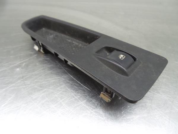 Mando / interruptor elevalunas delantero derecho FIAT Linea (323_) Imagem-1