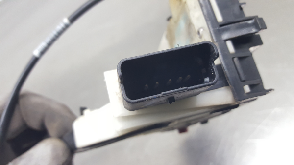 Fechadura / fecho porta trás esquerdo PEUGEOT 208 Imagem-4