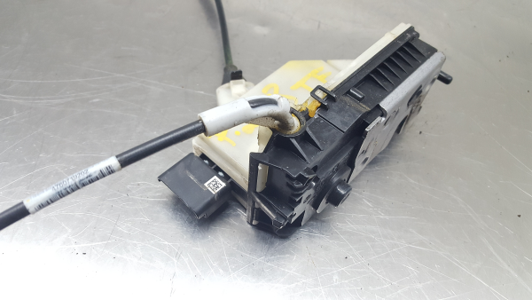 Fechadura / fecho porta trás esquerdo PEUGEOT 208 Imagem-2