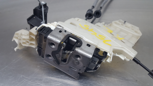 Serrure Avant Gauche FIAT 500X (334_) Imagem-1