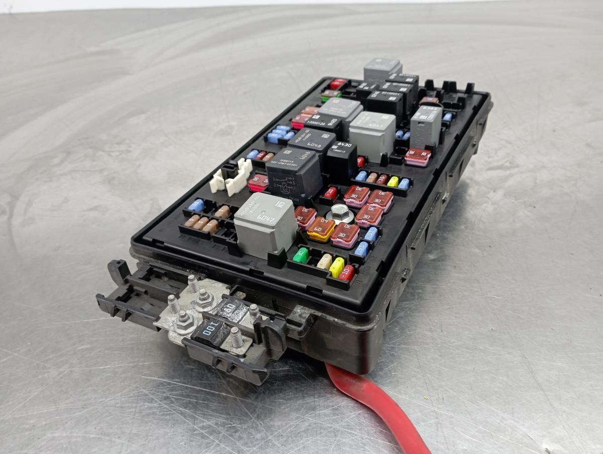 Caixa fusíveis / SAM / BSI OPEL Insignia A (G09) Imagem-2