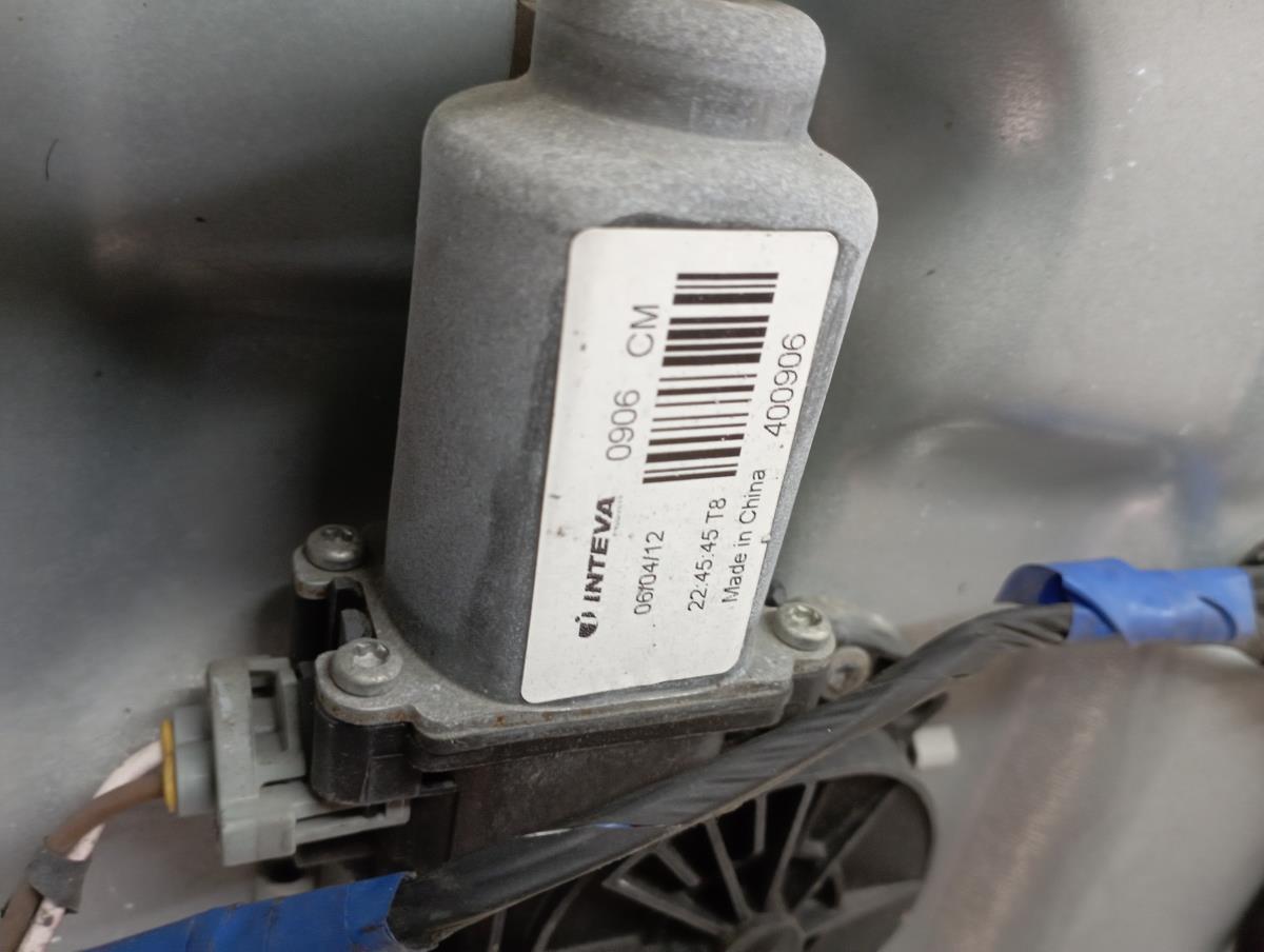 Elevador vidros frente direito HYUNDAI Santa Fé II (CM) Imagem-1