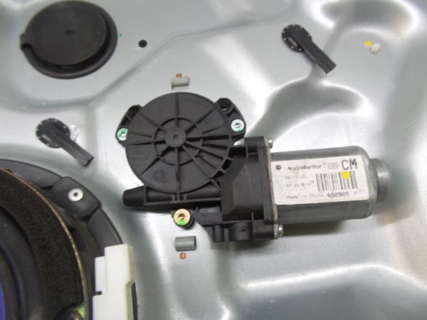 Elevador vidros trás esquerdo HYUNDAI Santa Fé II (CM) Imagem-2