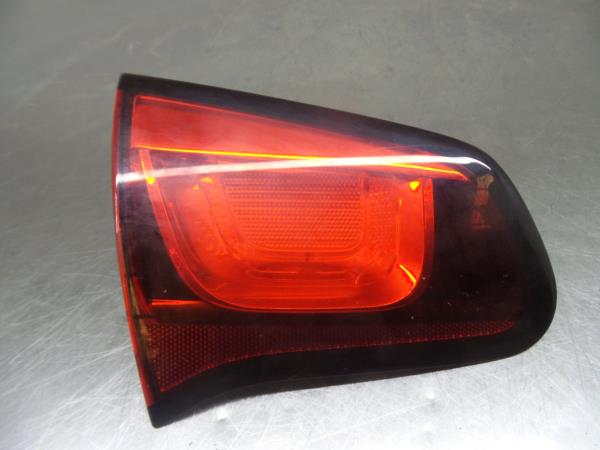 Left trunk lid reflector CITROËN C3 II (SC_)