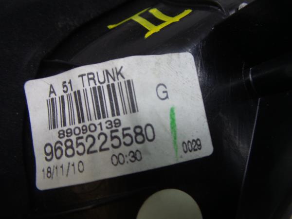 Left trunk lid reflector CITROËN C3 II (SC_) Imagem-4