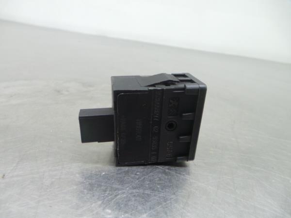 Multifunction control PEUGEOT 308 II Imagem-1